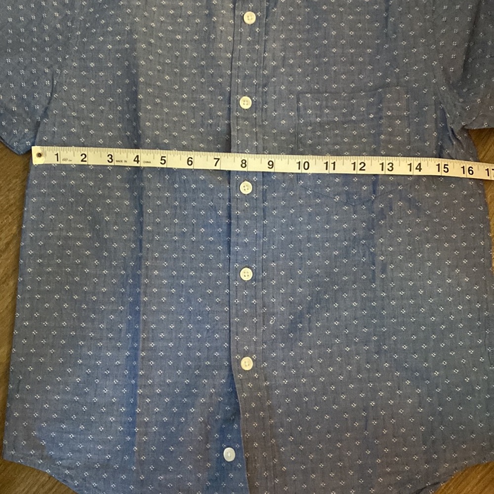 🥭 (4 for $15)Top man Button Down Boys - Picture 5 of 9